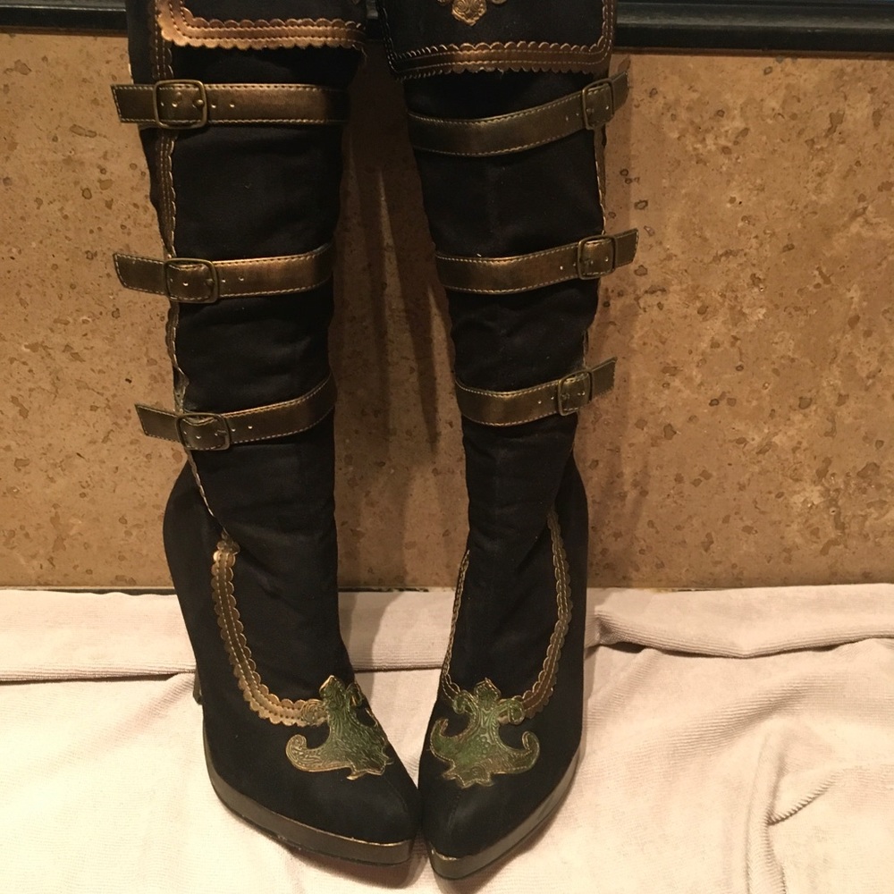 Gold and Black Pirate Halloween Boots